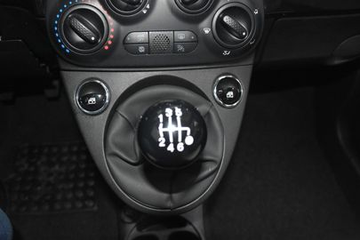 Car image 22