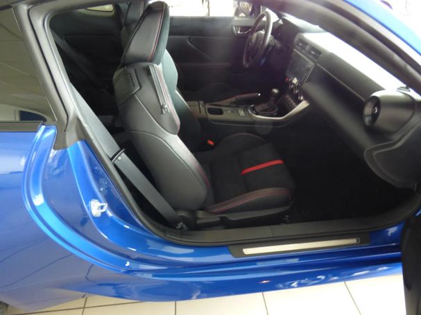 Subaru BRZ 2.4 172 kW image number 12