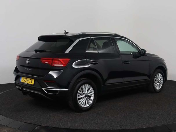 Volkswagen T-Roc 1.0 TSI Style 85 kW image number 2