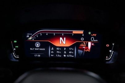 Car image 37