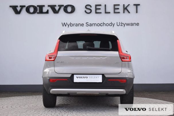 Volvo XC40 120 kW image number 8