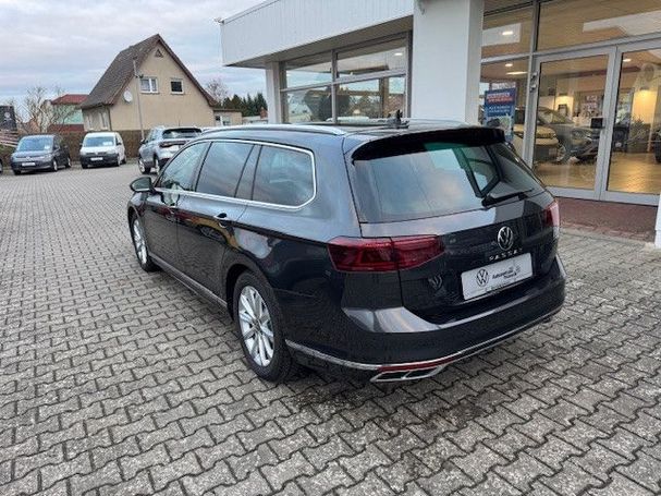 Volkswagen Passat Variant 2.0 TDI Elegance DSG 147 kW image number 10