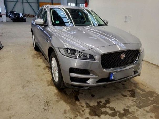 Jaguar F-Pace 132 kW image number 2