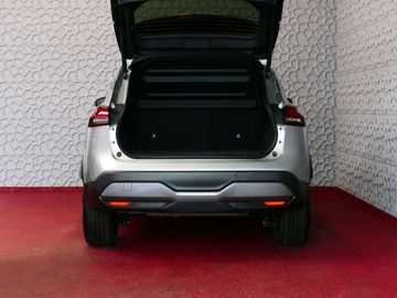 Car image 47