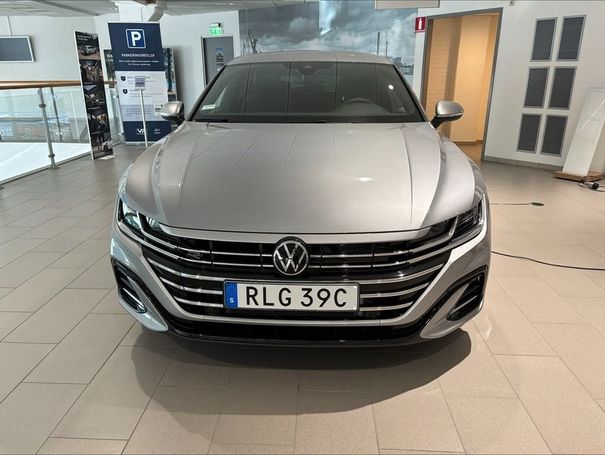 Volkswagen Arteon eHybrid Shooting Brake 163 kW image number 2