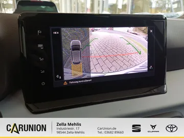 Car image 11