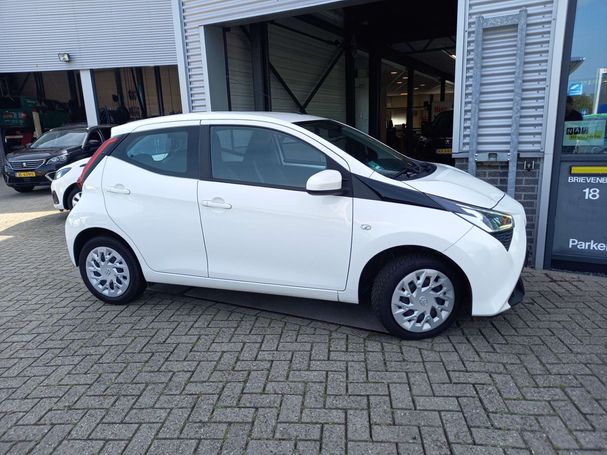 Toyota Aygo 54 kW image number 1