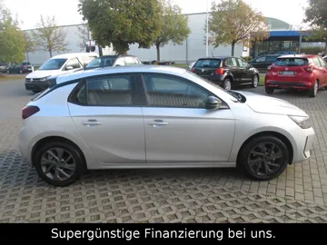 Car image 21
