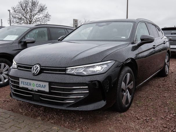 Volkswagen Passat Variant 1.5 eTSI Business DSG 110 kW image number 9