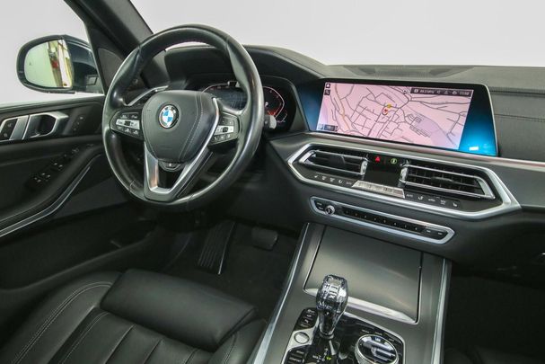 BMW X5 xDrive 195 kW image number 17