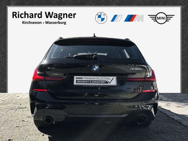 BMW 330 e Touring M Sport xDrive 215 kW image number 3