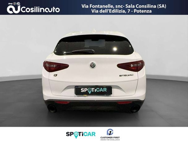 Alfa Romeo Stelvio 2.2 Diesel AT8 Q4 140 kW image number 3