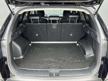 Car image 31