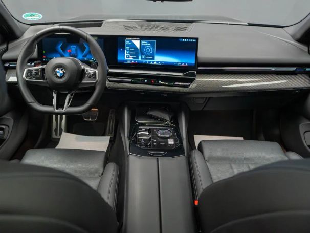 BMW 520i 140 kW image number 17