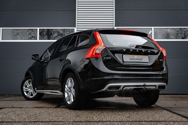 Volvo V60 Cross Country D3 Summum 110 kW image number 5