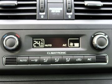 Car image 39