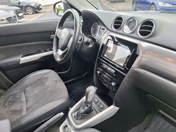 Car image 10