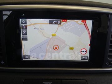 Car image 36