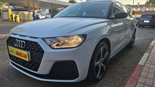 Audi A1 25 TFSI Sportback Advanced 70 kW image number 10