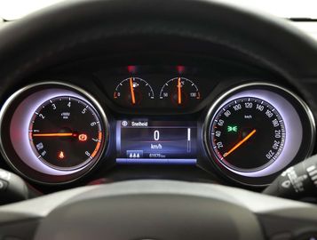 Car image 31