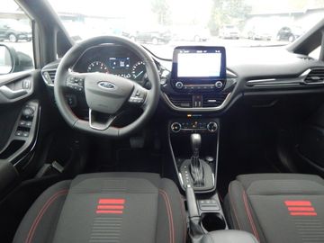 Car image 10