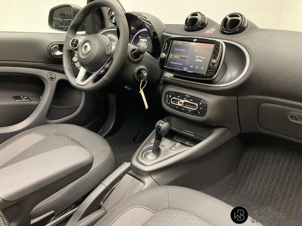 Smart ForTwo cabrio EQ 60 kW image number 6