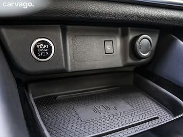 Car image 37