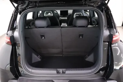 Car image 34
