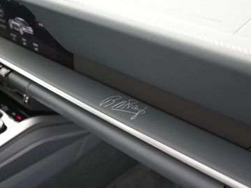 Car image 41