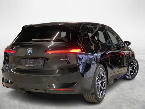 BMW iX xDrive50 385 kW image number 3