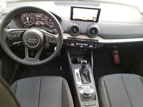 Audi Q2 35 TFSI S tronic S-line 110 kW image number 11