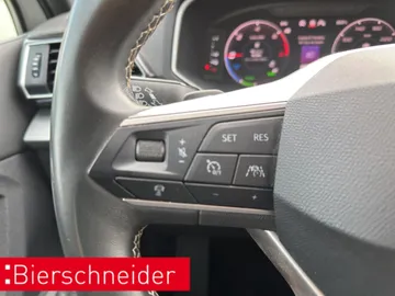 Car image 37