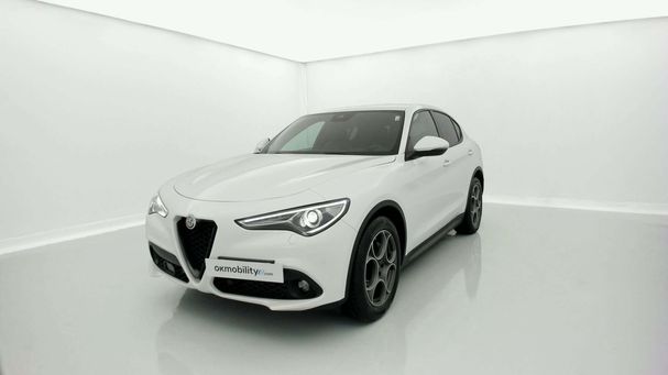 Alfa Romeo Stelvio 2.2 118 kW image number 2