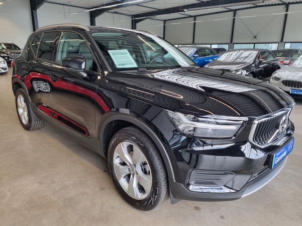 Volvo XC40 120 kW image number 2