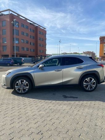 Lexus UX 250h 135 kW image number 5