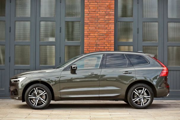 Volvo XC60 B4 AWD Geartronic RDesign 145 kW image number 10