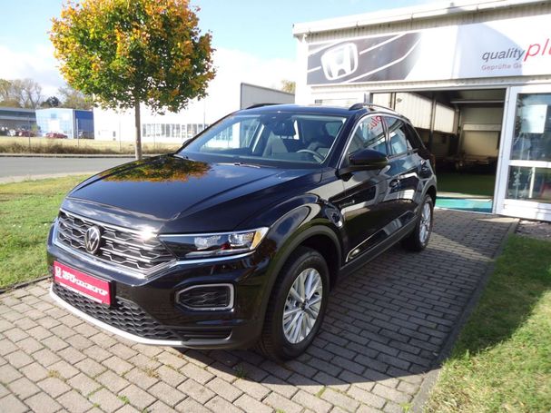 Volkswagen T-Roc 1.5 TSI Active 110 kW image number 1