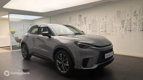 Car image 2