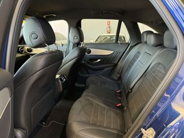 Car image 36