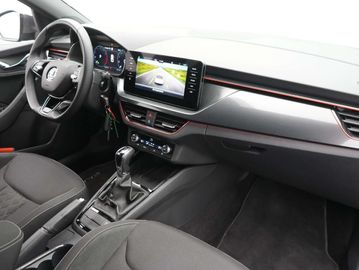 Car image 38