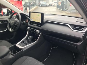 Car image 12