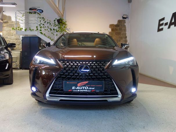 Lexus UX 250h 135 kW image number 3