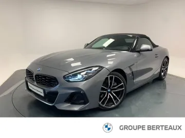 Car image 3