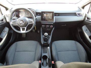 Car image 13