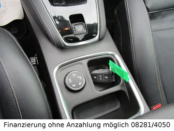 Car image 39