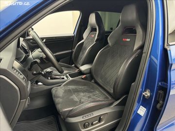 Car image 37