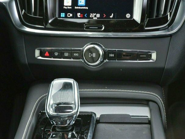 Volvo V90 B4 145 kW image number 14