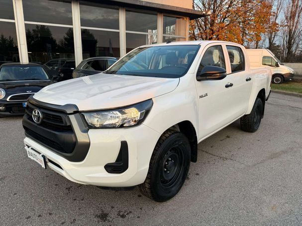 Toyota Hilux D Double Cab 2.4 4D 4WD Comfort 110 kW image number 1