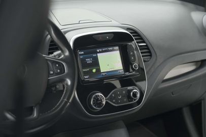 Car image 47