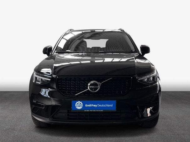 Volvo XC40 B3 Plus Dark DKG 120 kW image number 2